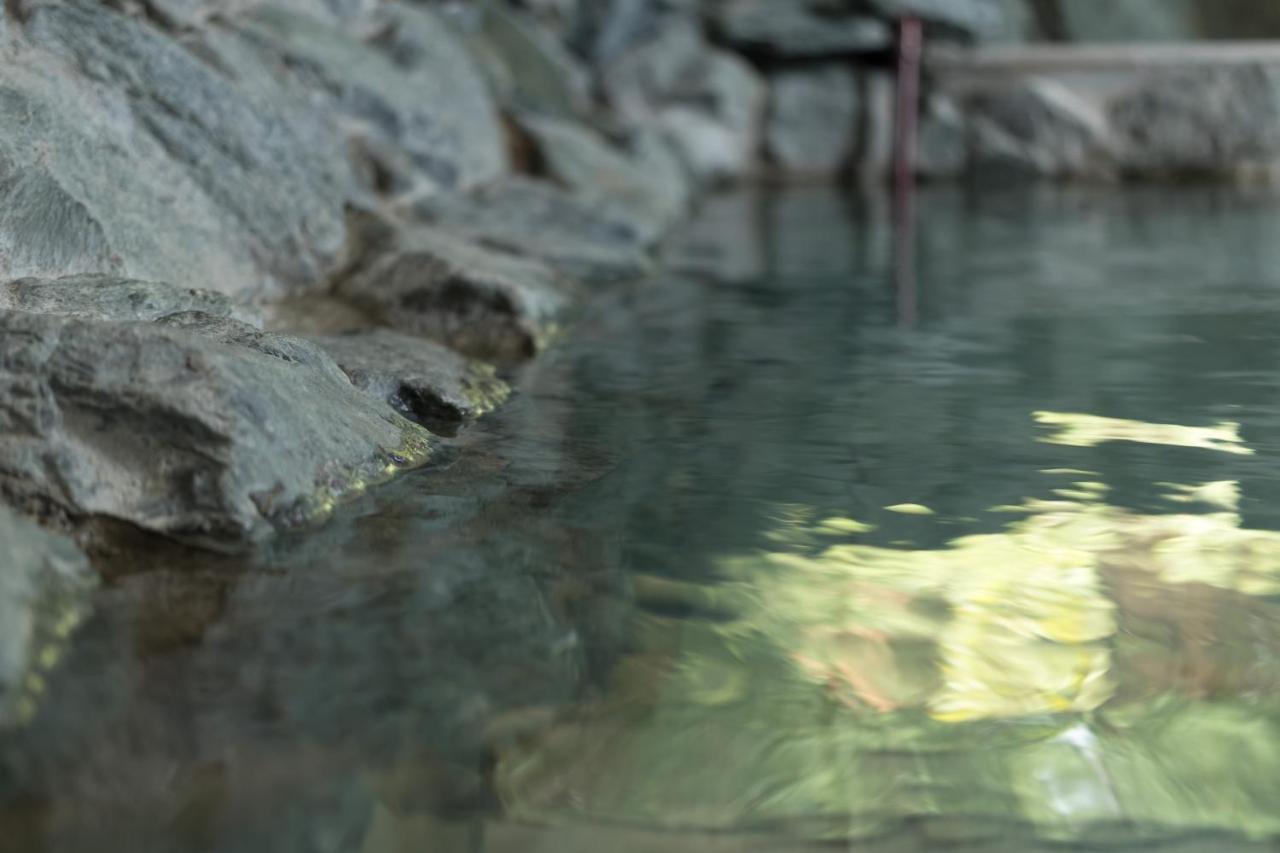 Готель Oirase Onsen Akari To Kaede Товада Екстер'єр фото